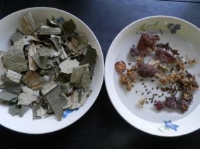 将材料用水洗净\\沥水。