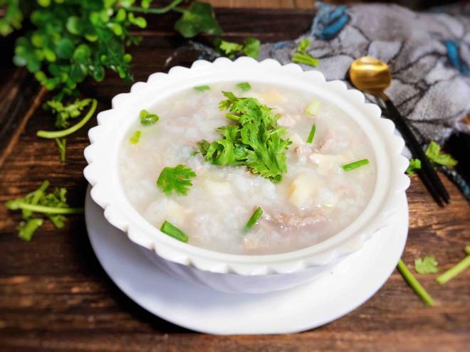 莲藕瘦肉粥
