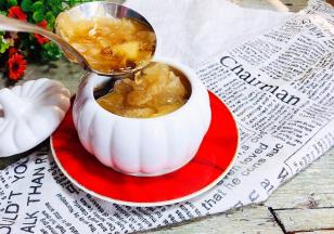 出锅装入容器中