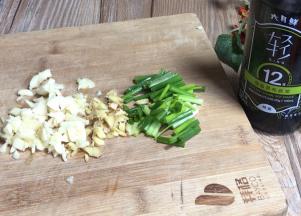 备好葱姜蒜