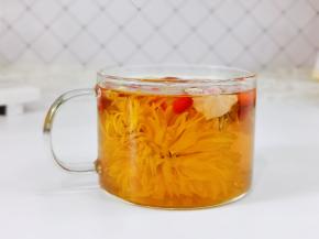 淡斑美白。