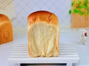 散发着淡淡的核桃仁奶香。