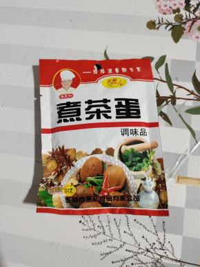今天煮茶叶蛋用到的秘密武器就是这个煮茶蛋调料！有了它，厨房小白也能成为大厨！