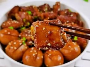 排骨软烂入味。