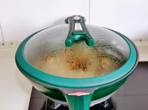 关火盖上锅盖焖2小时以上。