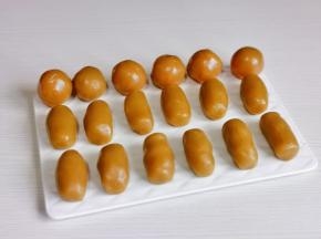 利用这时间准备馅料，每个25克。