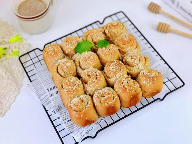 椰蓉黑豆浆面包卷