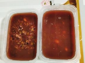 八宝粥和酱香饼绝配哦！给孩子爷爷送一点去！