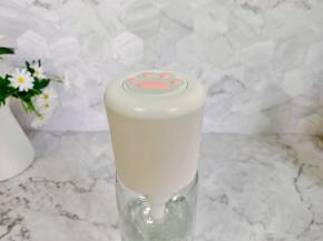 盖上机头顺时针拧紧，三秒即出气泡水。