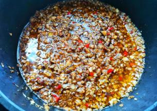 一次可以多做点，吃不完的放冰箱保存。随吃随取，超方便。