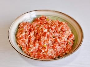 再次顺时针搅拌，静止10分钟。