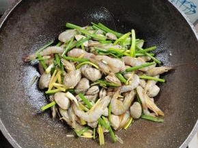 抓拌均匀！