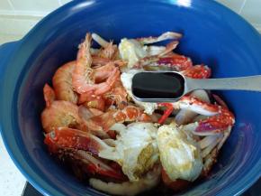 加生抽，蚝油调味。