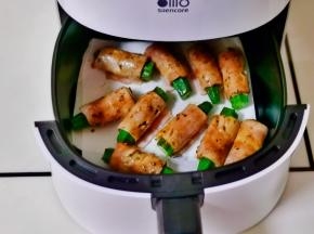 空气炸160度烤8分钟。