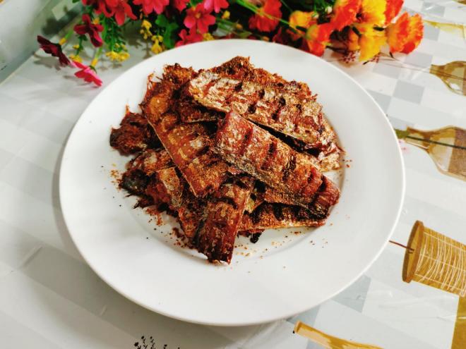 奥尔良味香烤带鱼