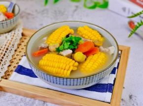 盛出放上香菜即可享用。