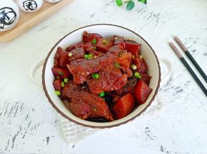 酱大骨配萝卜，这口感绝了！