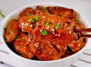 鸡翅入味好吃。