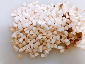 杏鲍菇切丁