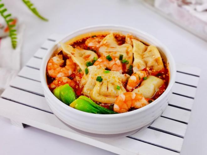 虾仁酸汤水饺