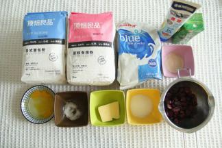 材料准备，夏天记得预备冰袋，液体可冷藏，有效控制面温。