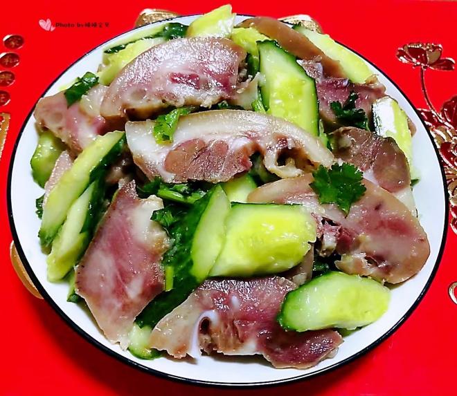 黄瓜凉拌猪头肉