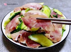 香浓的猪头肉入口让人回味无穷