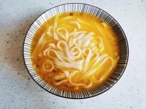 加入香葱即可。