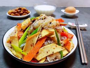 搭配鸡蛋、鲜牛奶、小吃一起吃真是棒棒哒