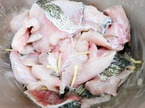 抓住腌制10分钟