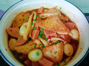 汤汁浓稠时撒点葱花即可！