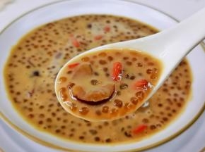 女孩子一定要对自己好一点哈～