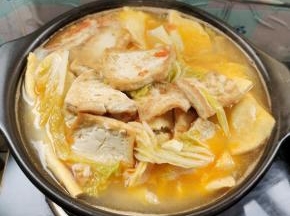 煮开后转小火，让它咕嘟10分钟左右！