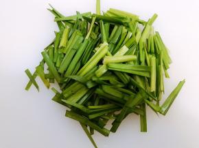韭菜切段