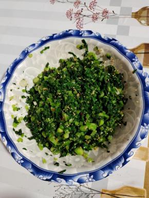 搅拌均匀腌制10分钟左右即可！