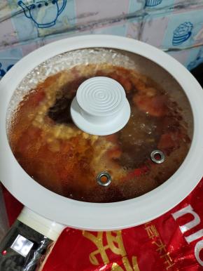 盖上盖子，煮开！