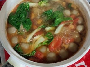 放入小青菜煮30秒！