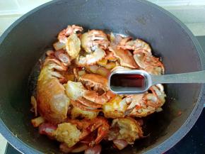 螃蟹，加生抽两勺。