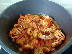 快速翻炒均匀。