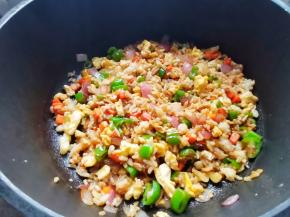 充分翻炒均匀。