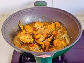 加入姜蒜，一碗水。