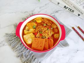 超简单的韩式部队火锅，快做起来吧！