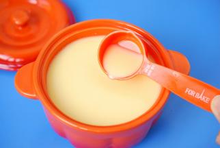 过滤到炖盅里。