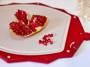 石榴果肉剥下来。