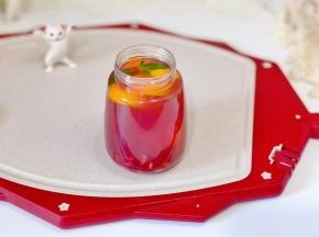 点缀一个薄荷叶。