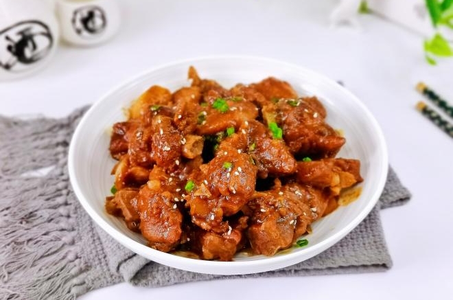 酱香山药炖小排