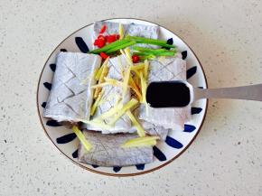 加生抽，蚝油，料酒。