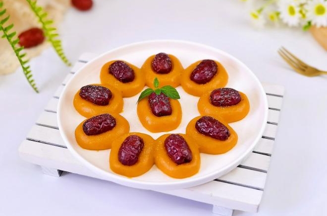 南瓜红枣糯米糕