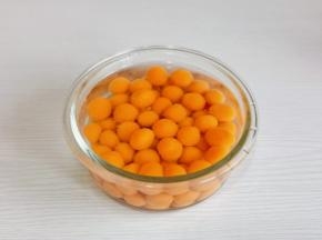 捞出过冷水，这样圆子的口感更Q弹。