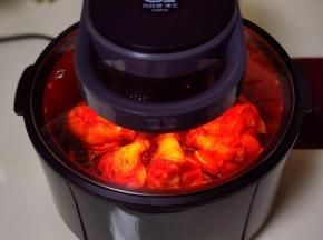 注意观察上色情况。